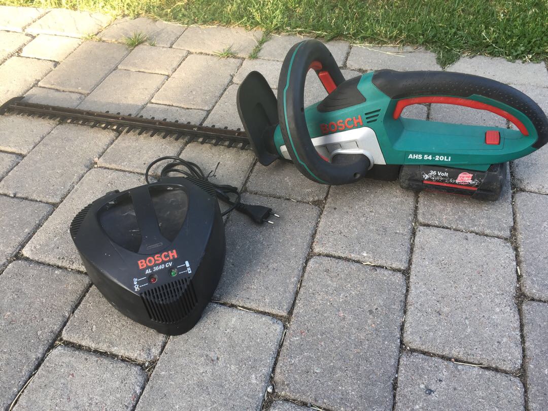 Batterihäcksax bosch