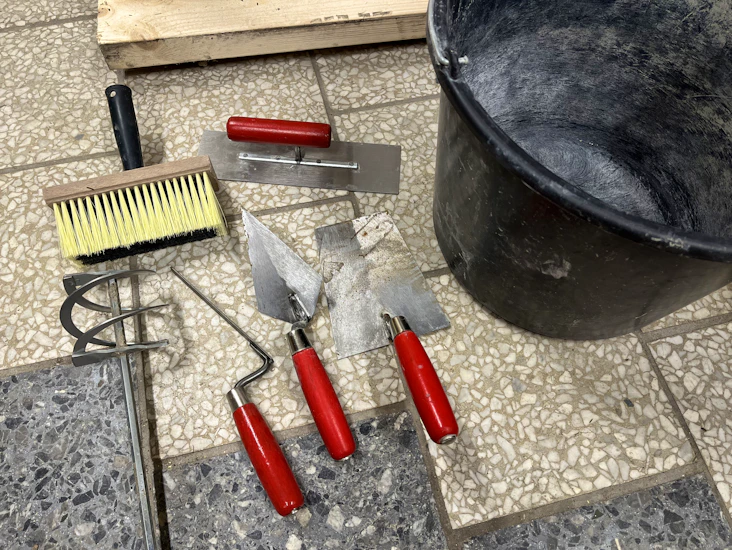 Kit för murning och putsning