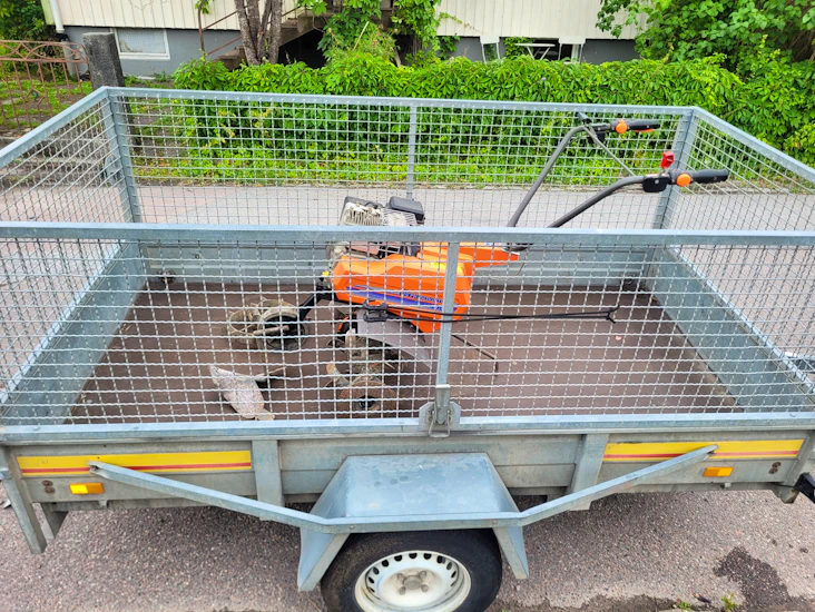 Jordfräs med släpvagn 5hk huskvarna