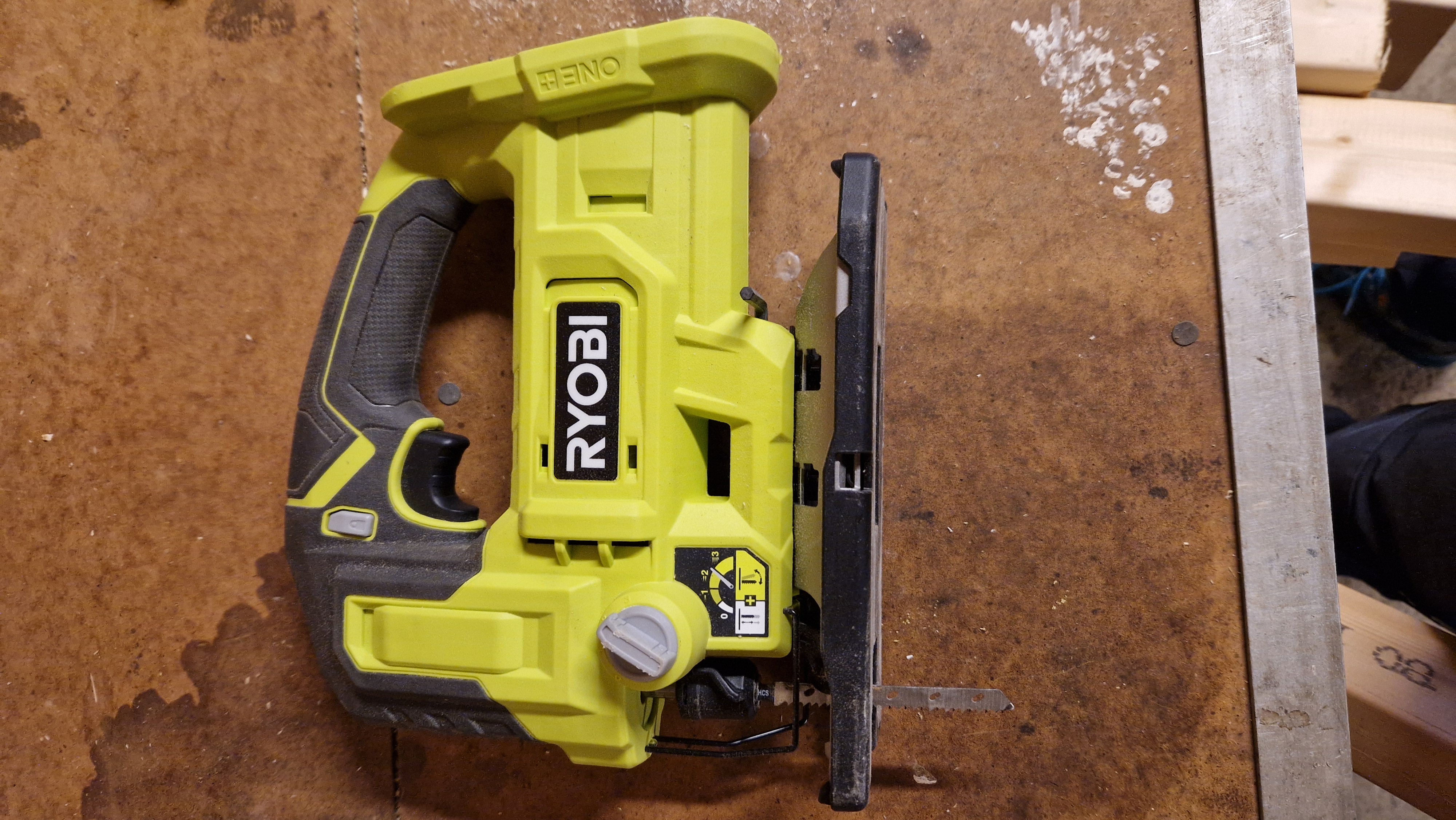 Ryobi stikksag