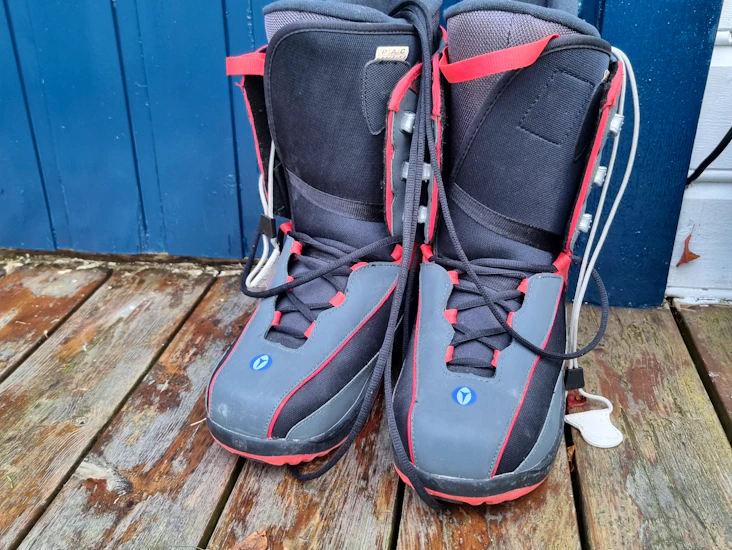 Snowboradstøvler str 44