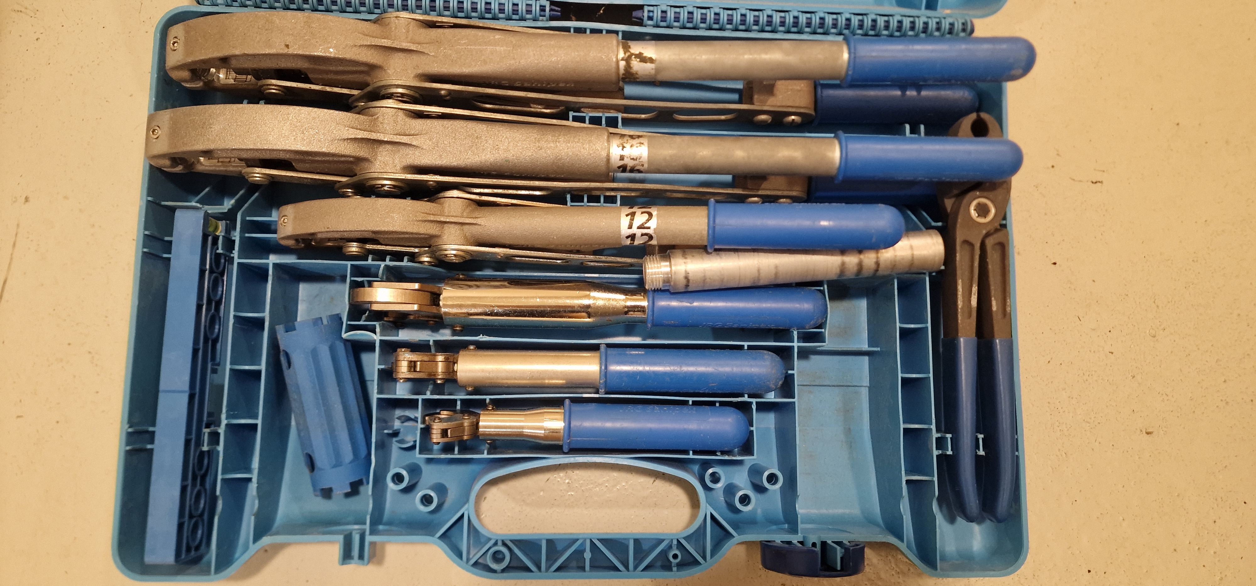 Jrg sanipex montasjekoffert 12-16-20 mm til leie
