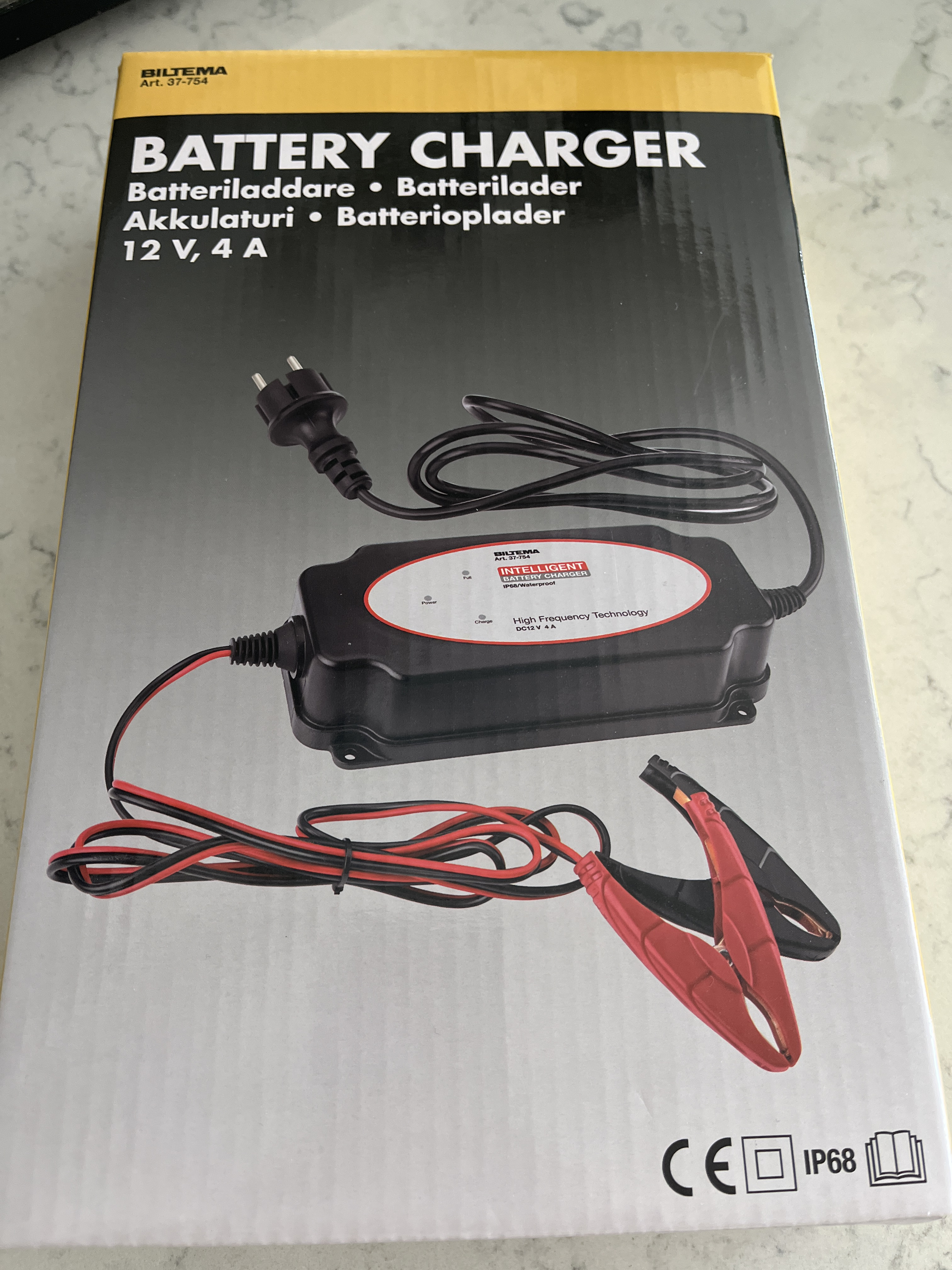 Batteriladdare 12 v, 4 a