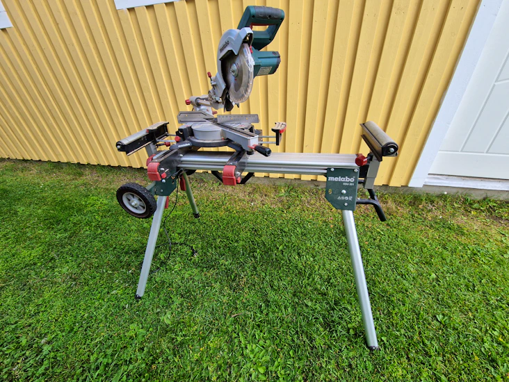 Kap- och gersåg metabo kgs 216 m