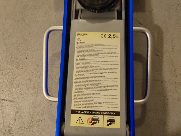 Domkraft av aluminium och stål, 2500 kg