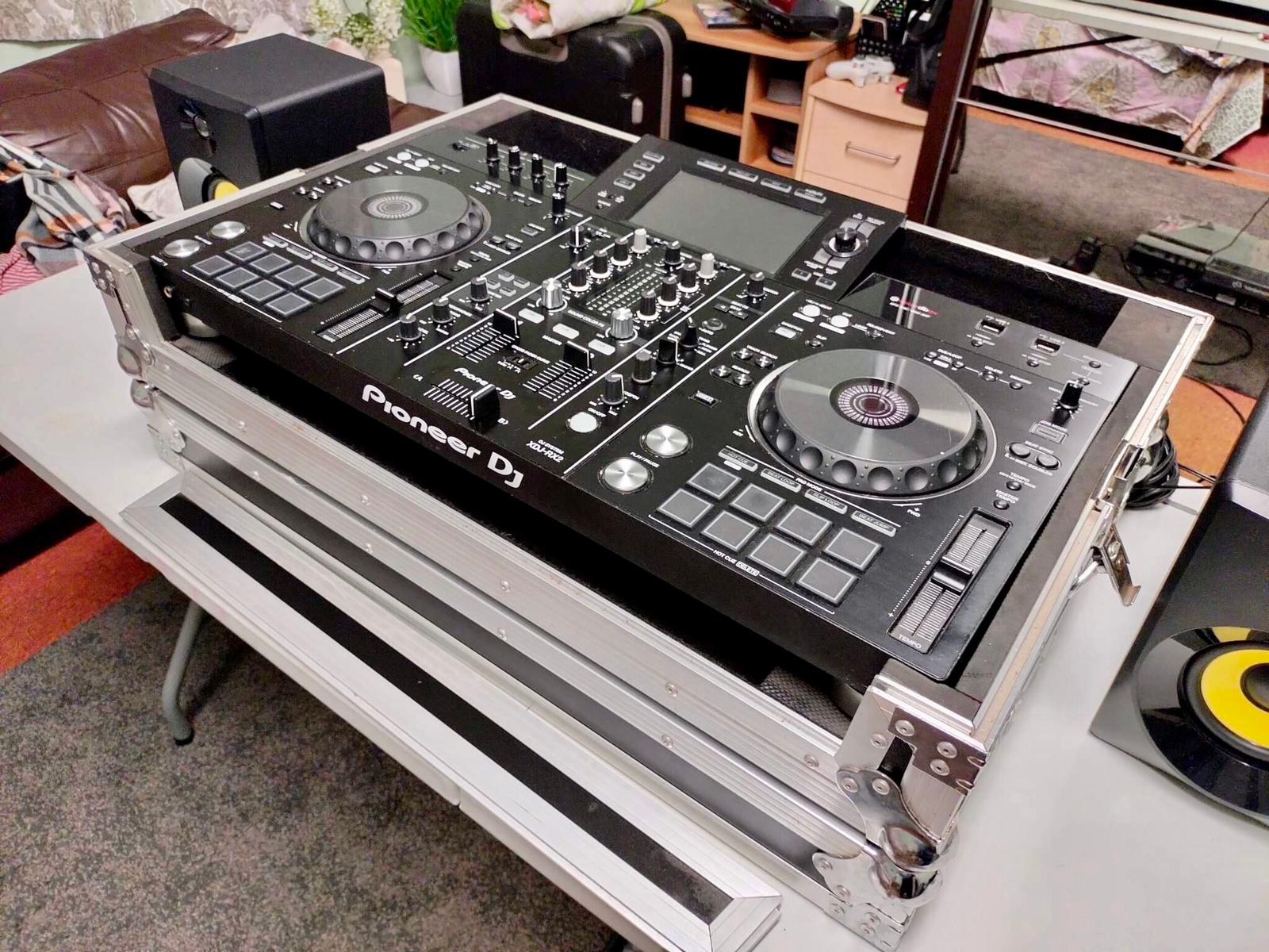 Pioneer dj xdj-rx2 dj controller / all-in-one system + flight case