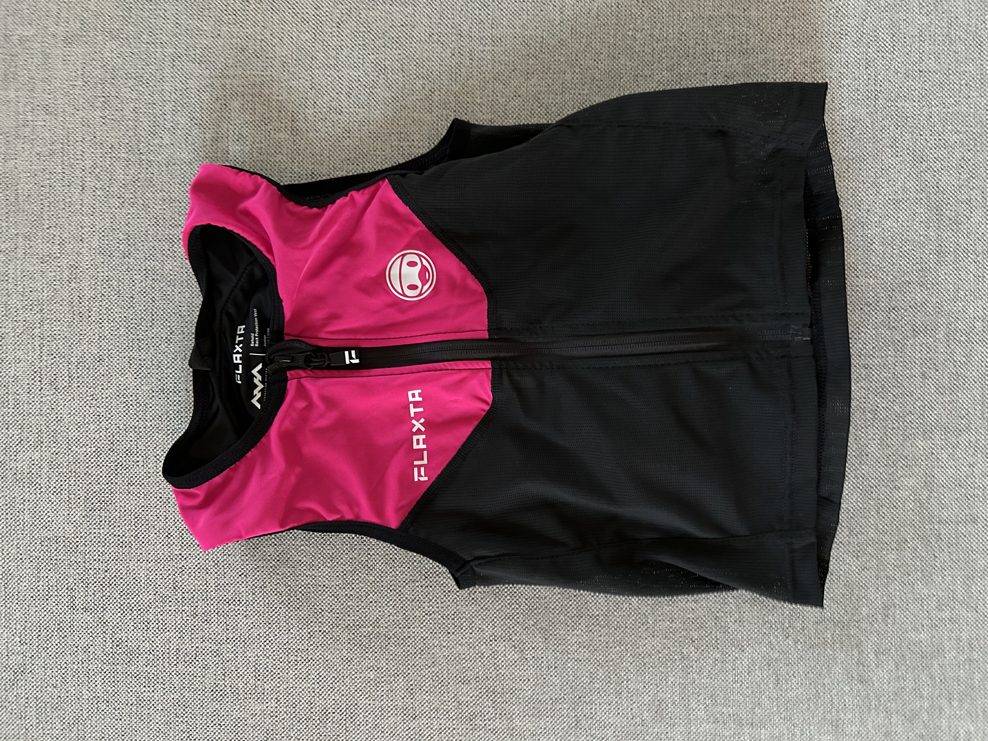 Ryggskydd för barn: mjukt, flexibelt och ventilerat ryggskydd (storlek: junior large)