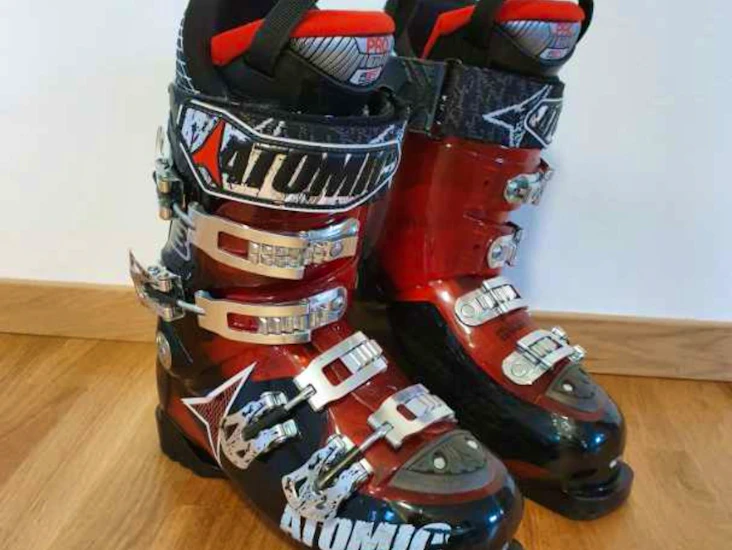 Pjäxor atomic strl 26