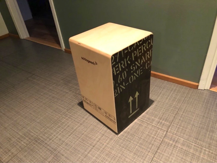 Cajon, schlagwerk