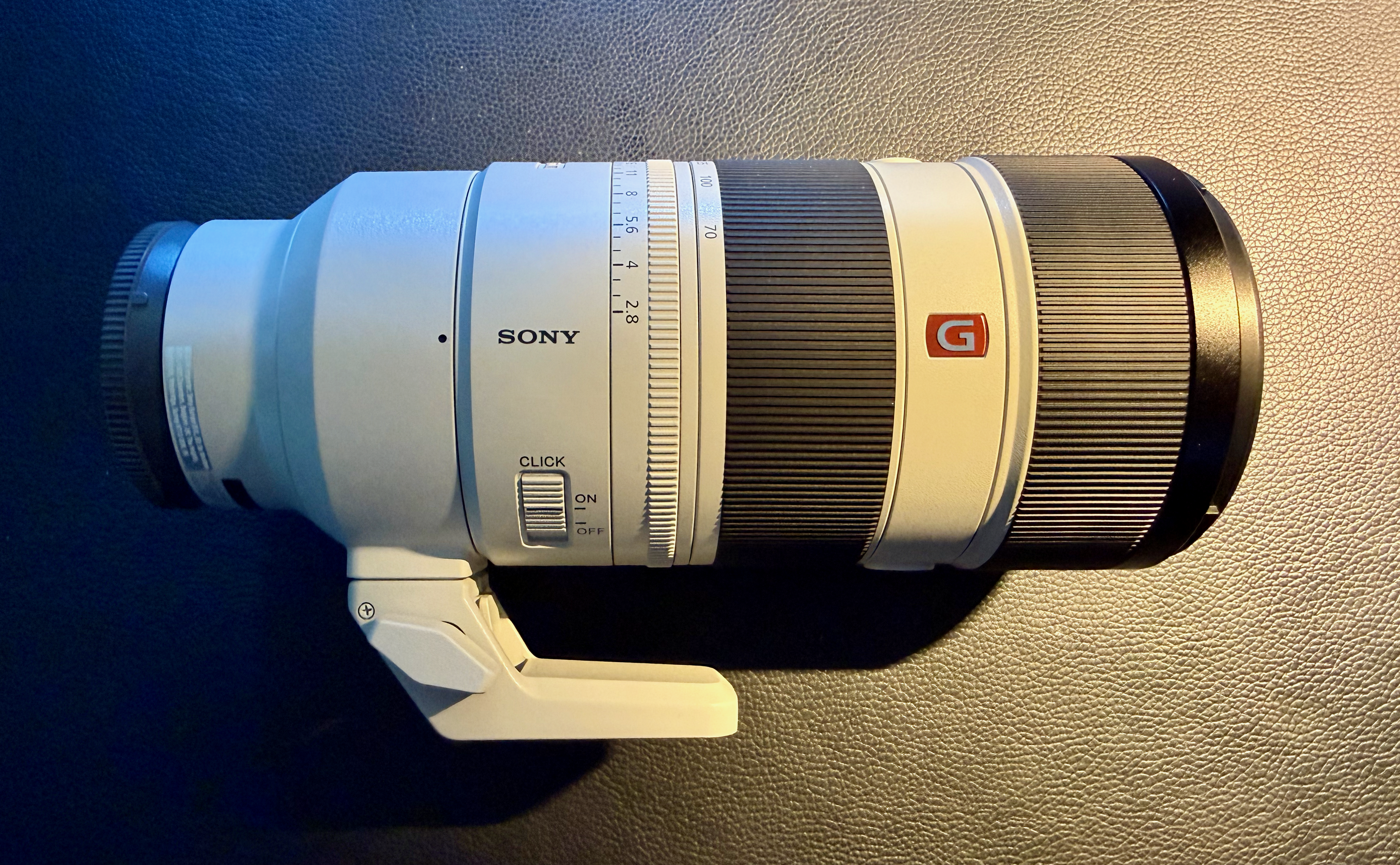Sony gm2 70-200mm f2.8 gmii lens with uv filter, hood and case (sel70200gm2)