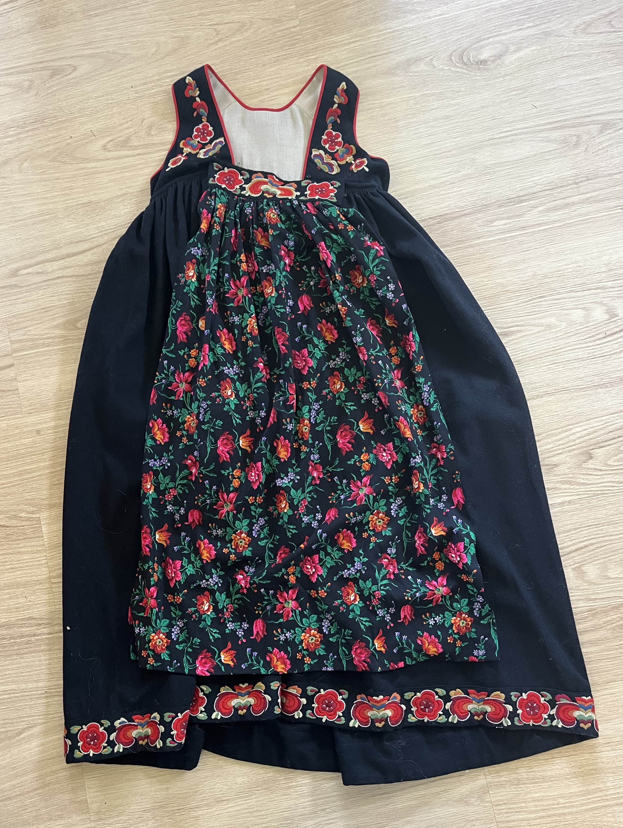 Hallingstakk leies ut