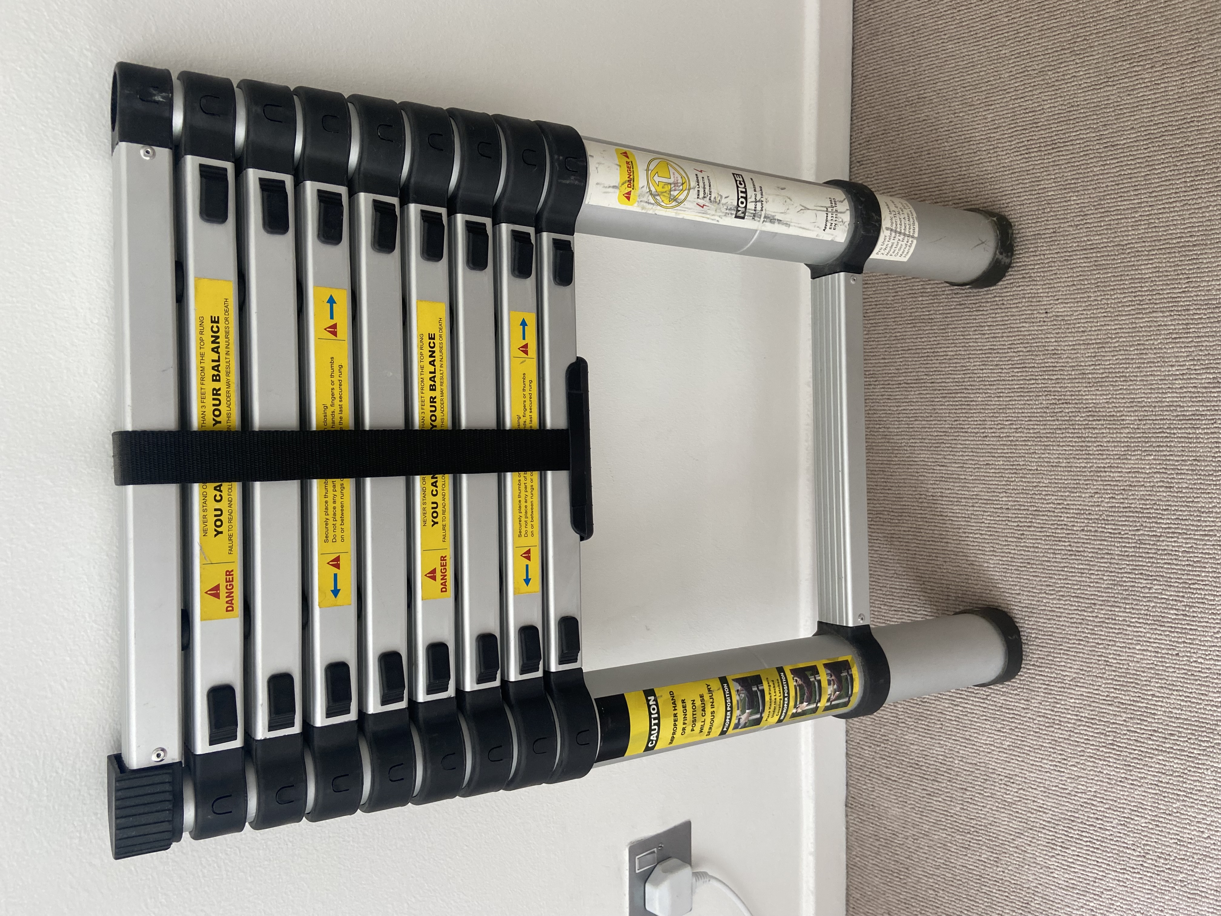 Telescopic ladder 2.9m