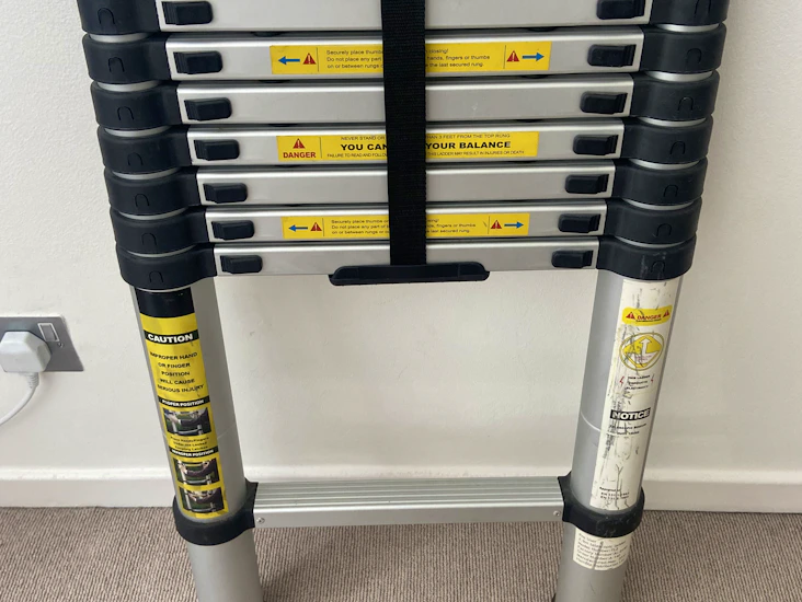 Telescopic ladder 2.9m