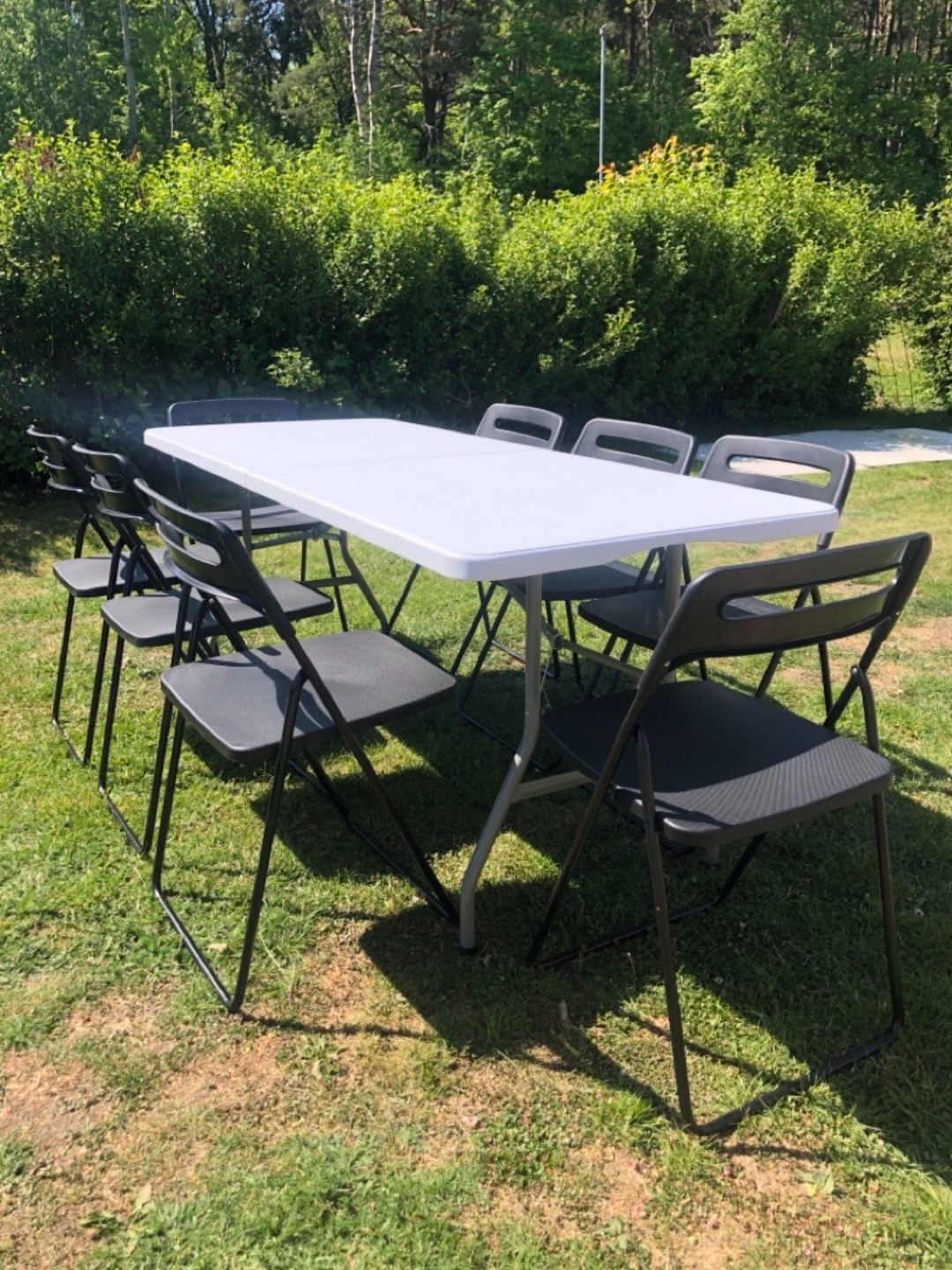 Paket 3 st bord och 24 stolar