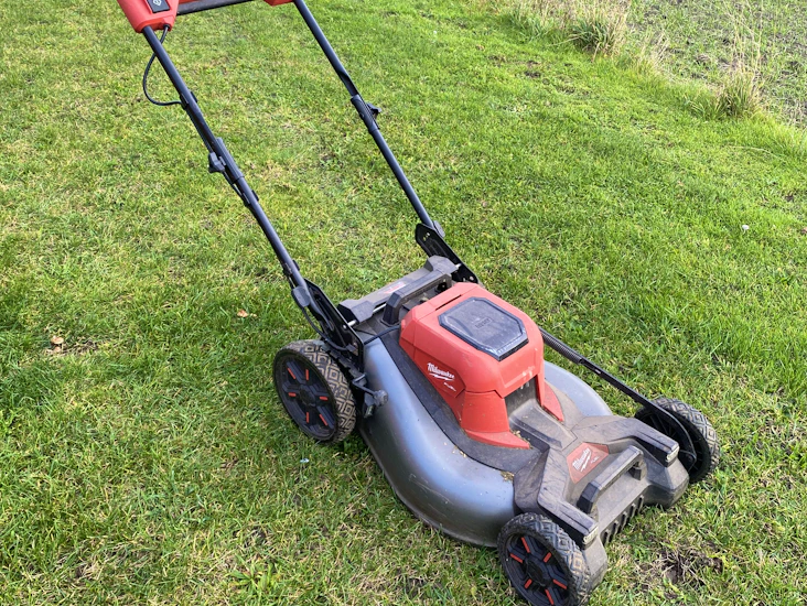 Gräsklippare batteri