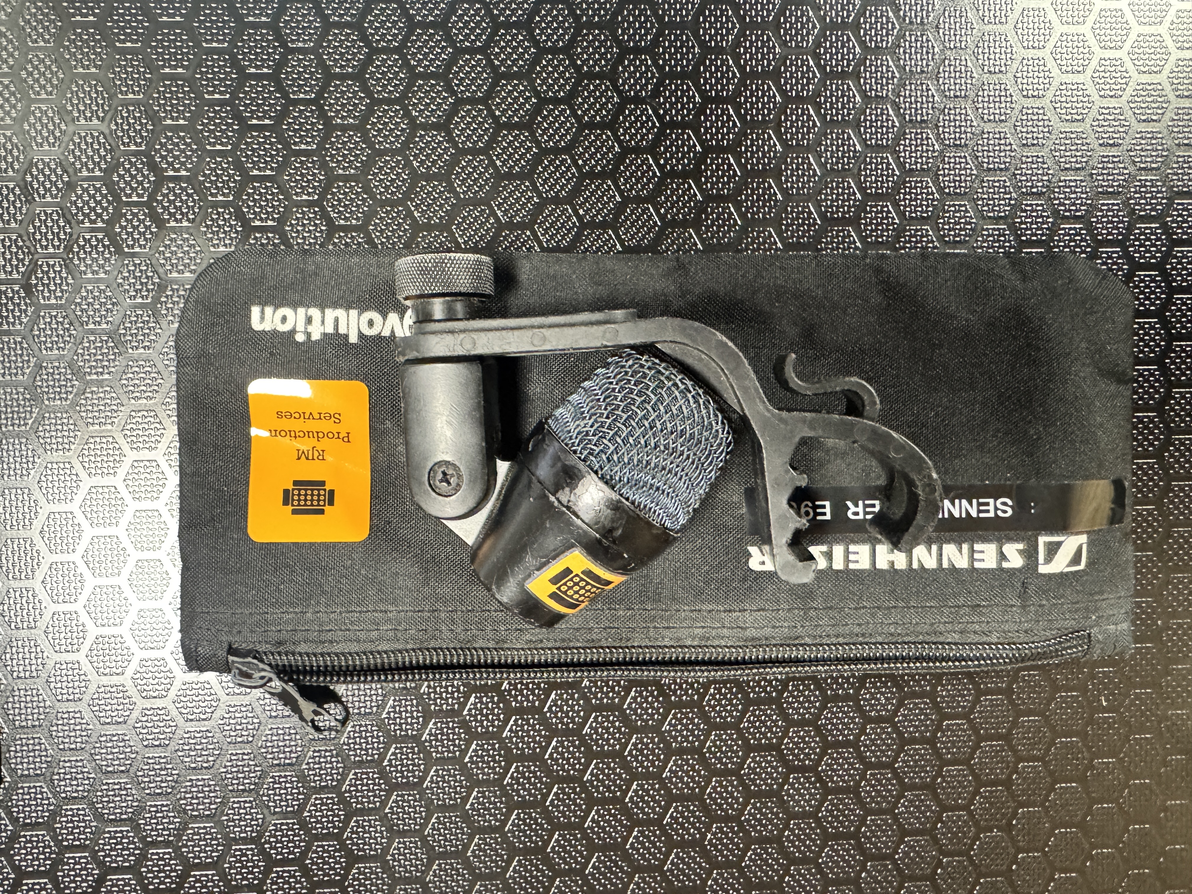 Sennheiser e904