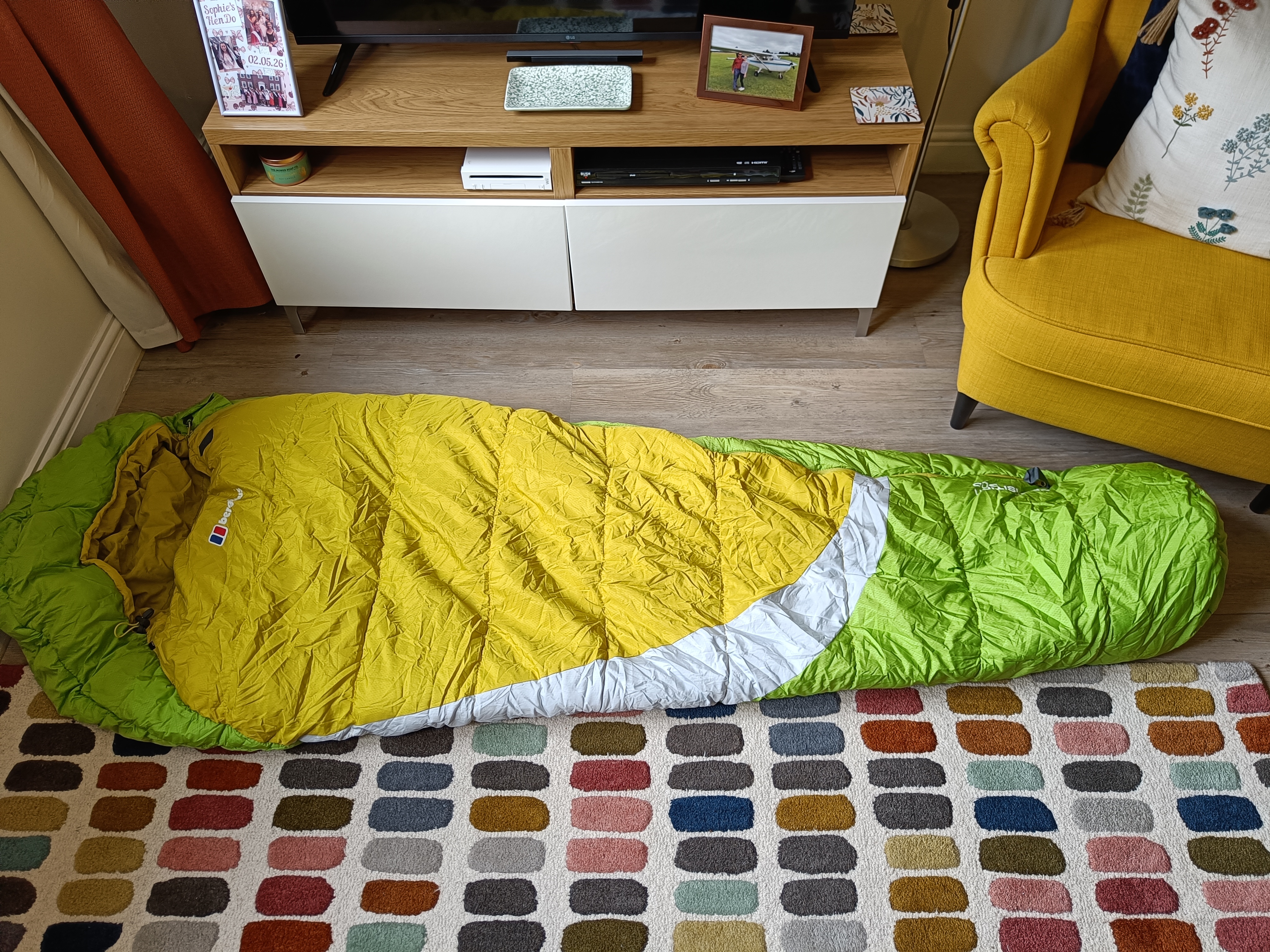 Thick berghaus sleeping bag for comfort