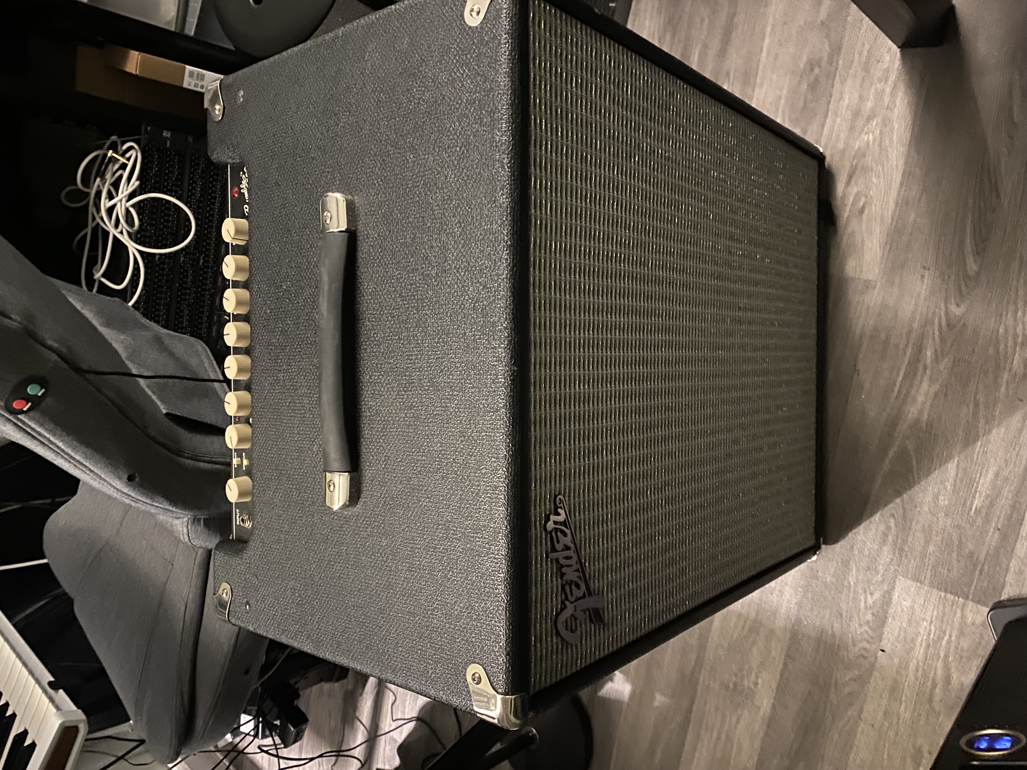 Fender rumble 500 bass amp