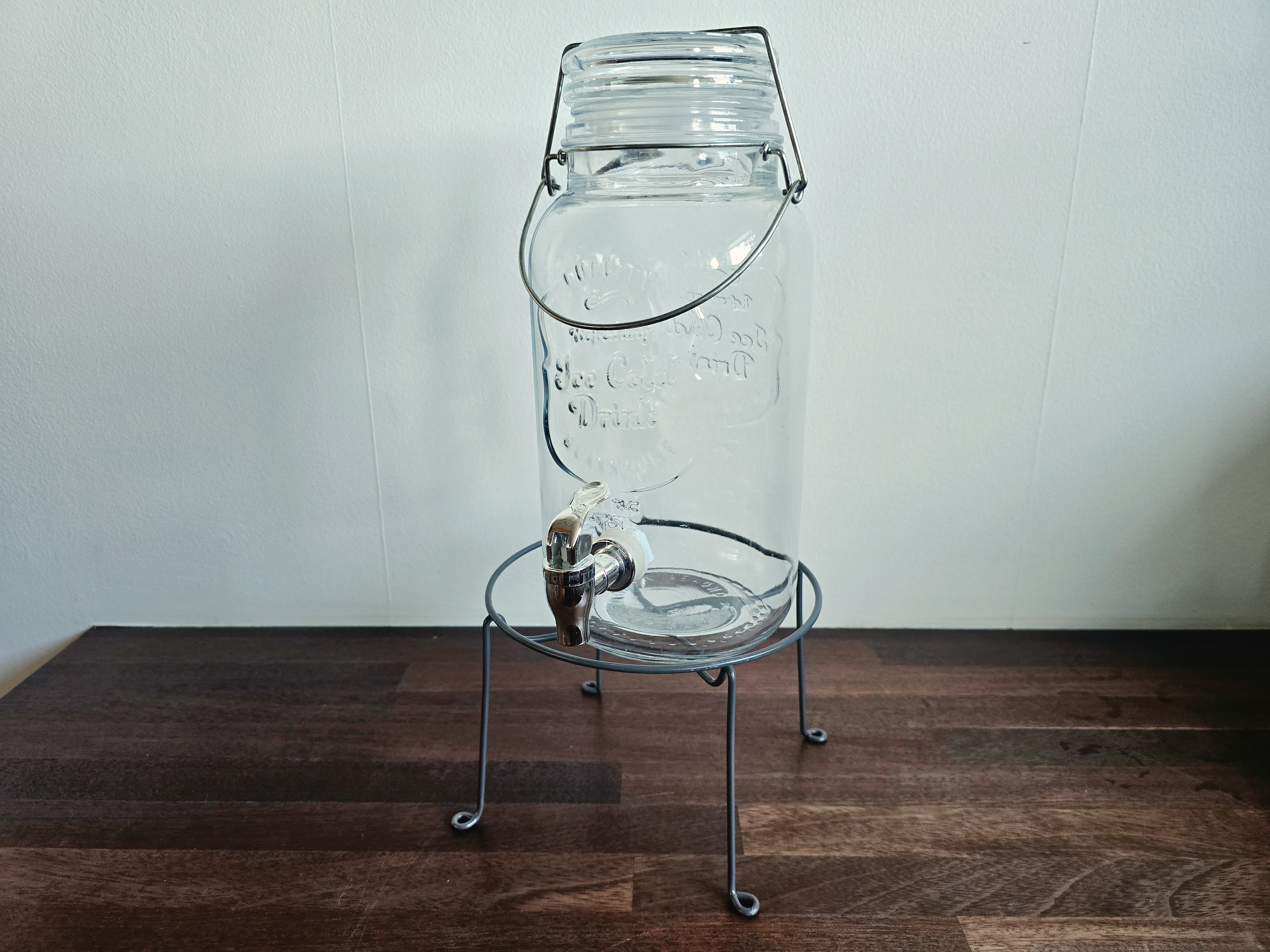 Karaff med tappkran, 3,5 liter