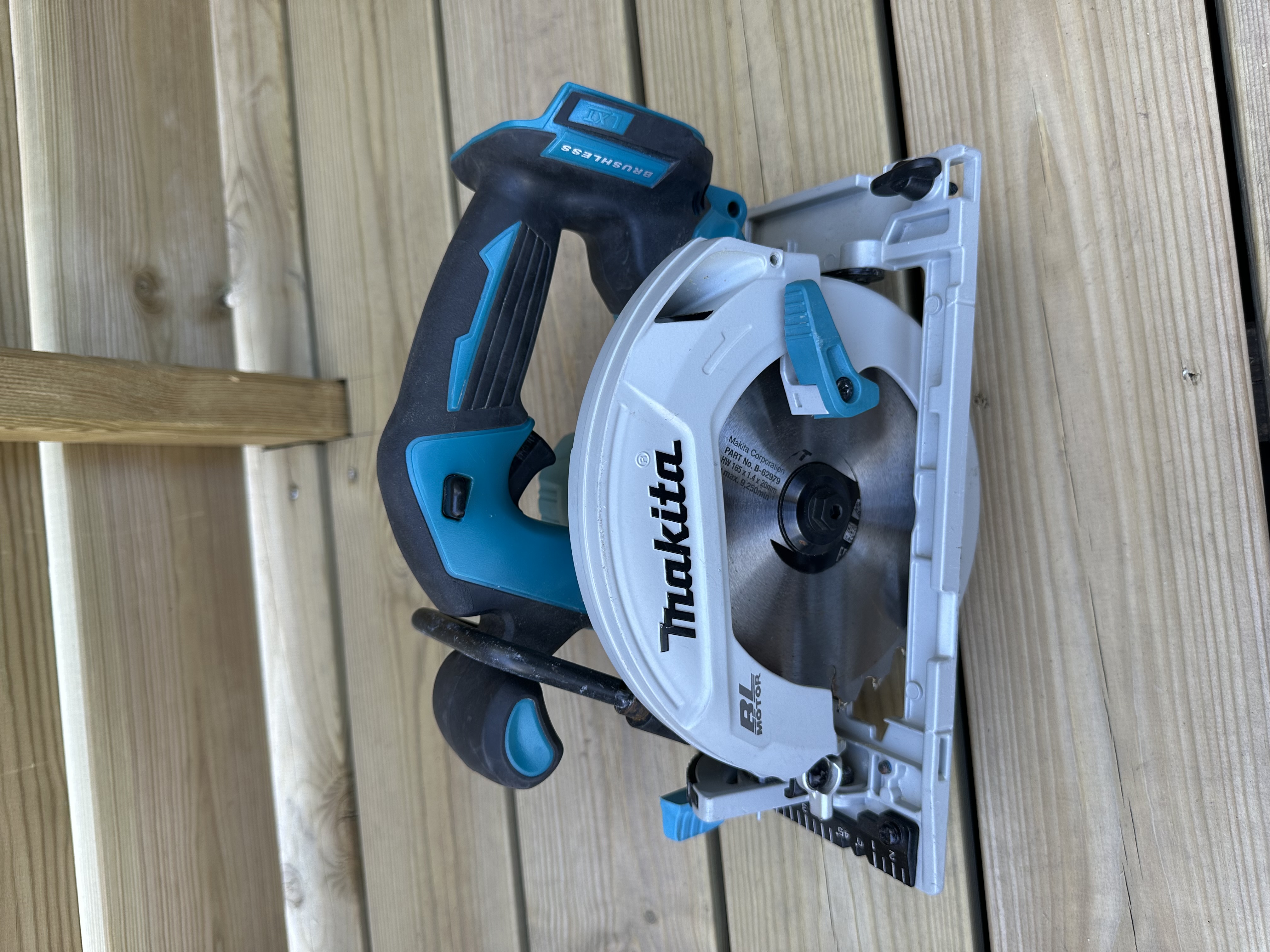18v makita dhs680 sirkelsag