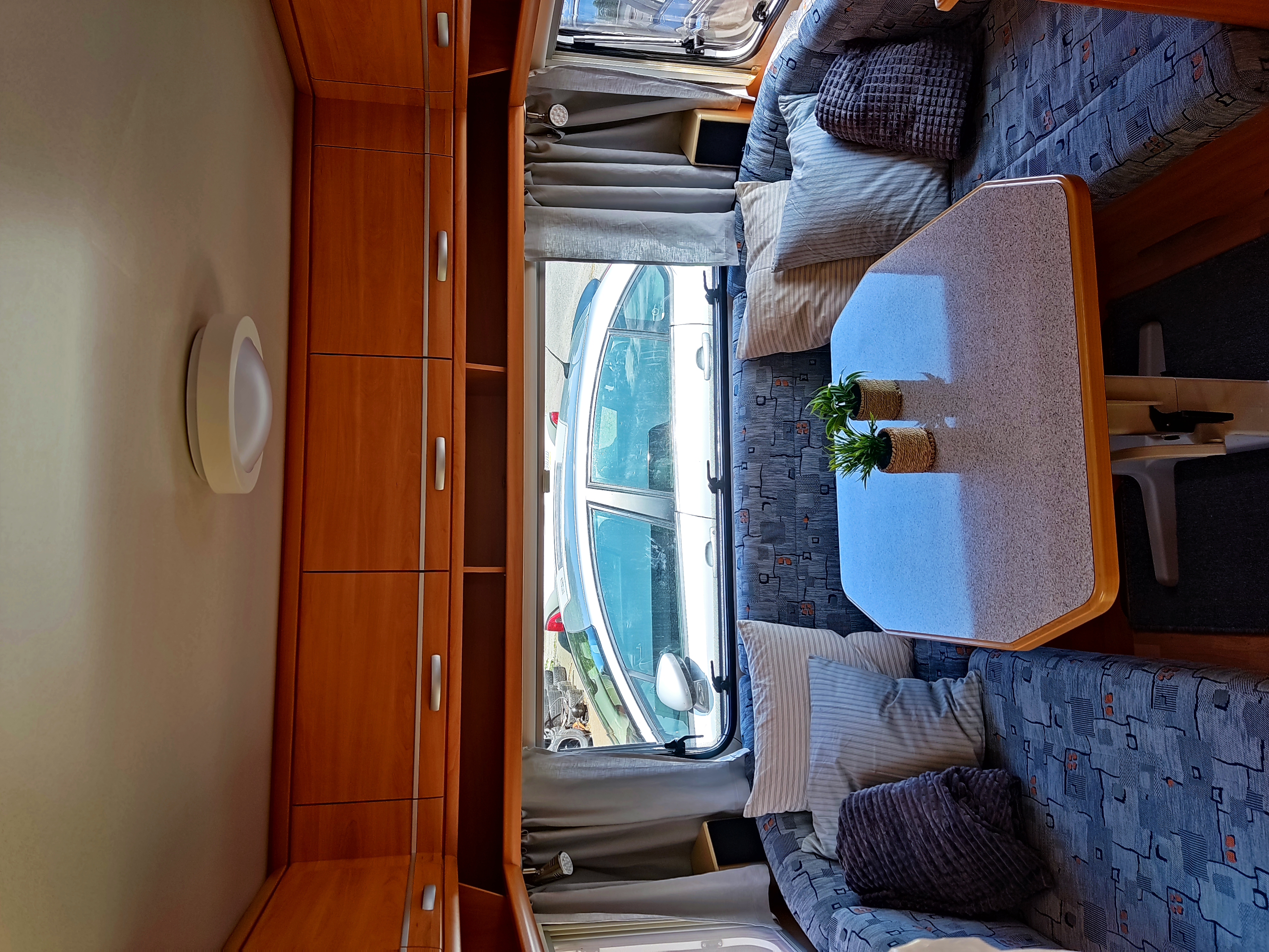 Husvagn uthyres (hämtas i kungälv-ytterby)