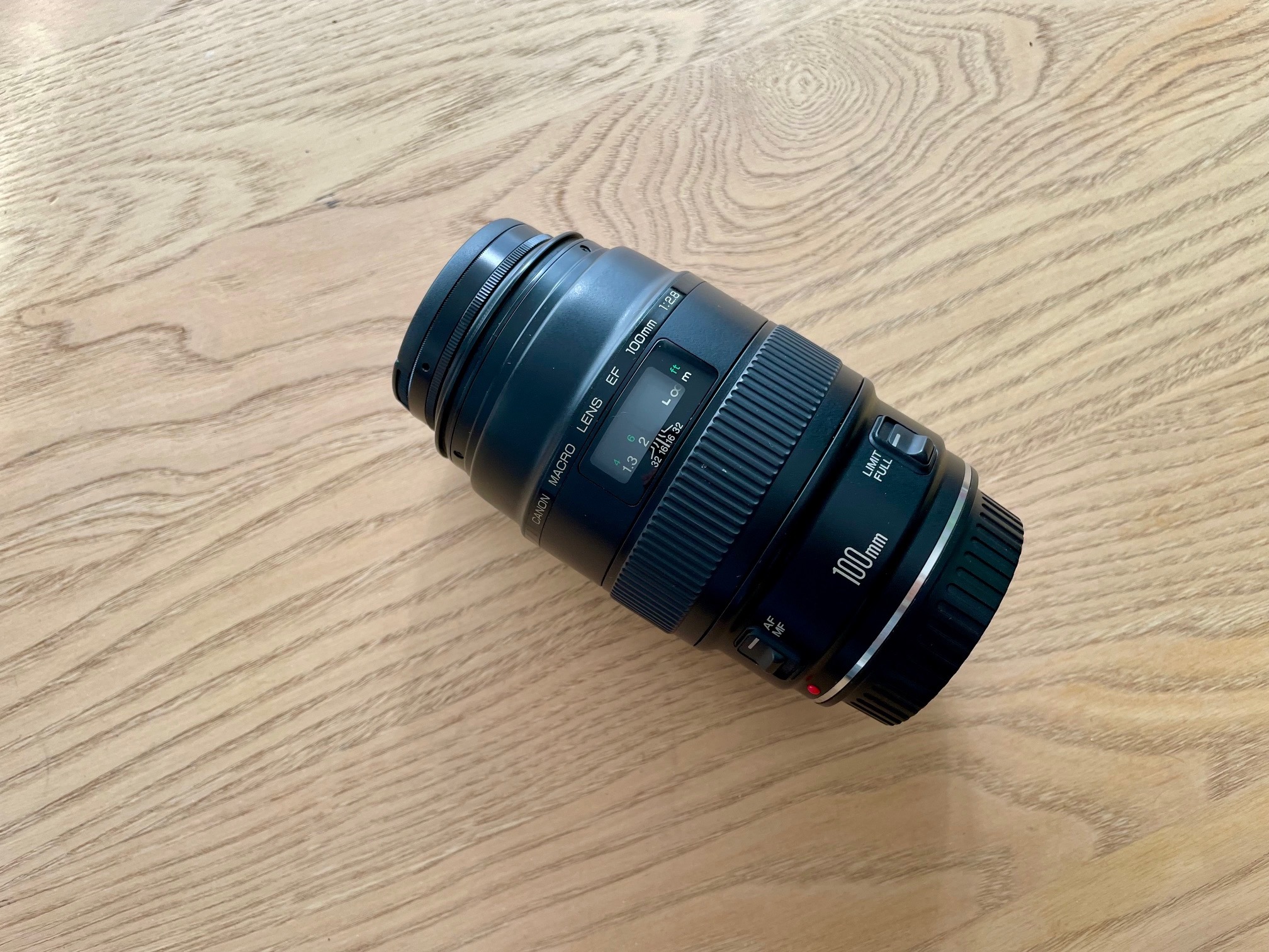 Canon ef 100mm f/2.8 macro usm — portrait & macro photography