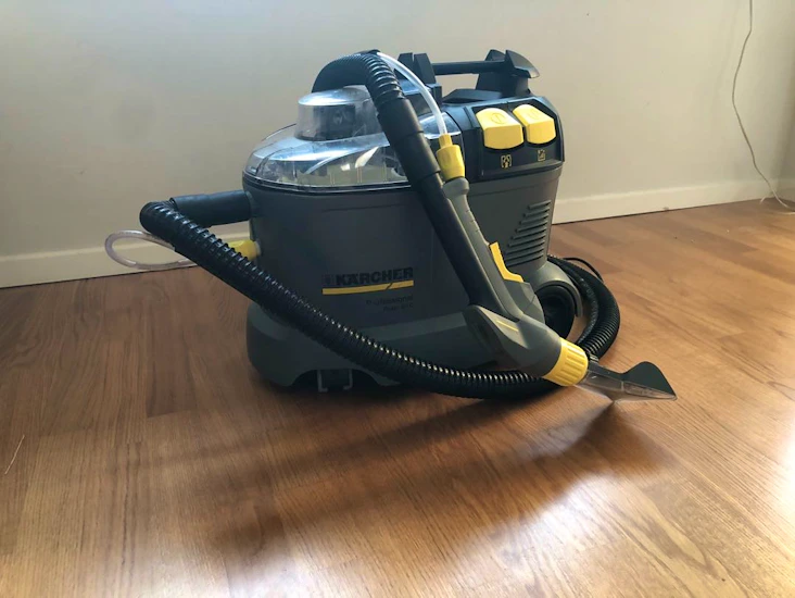 Kärcher puzzi professional 8/1c