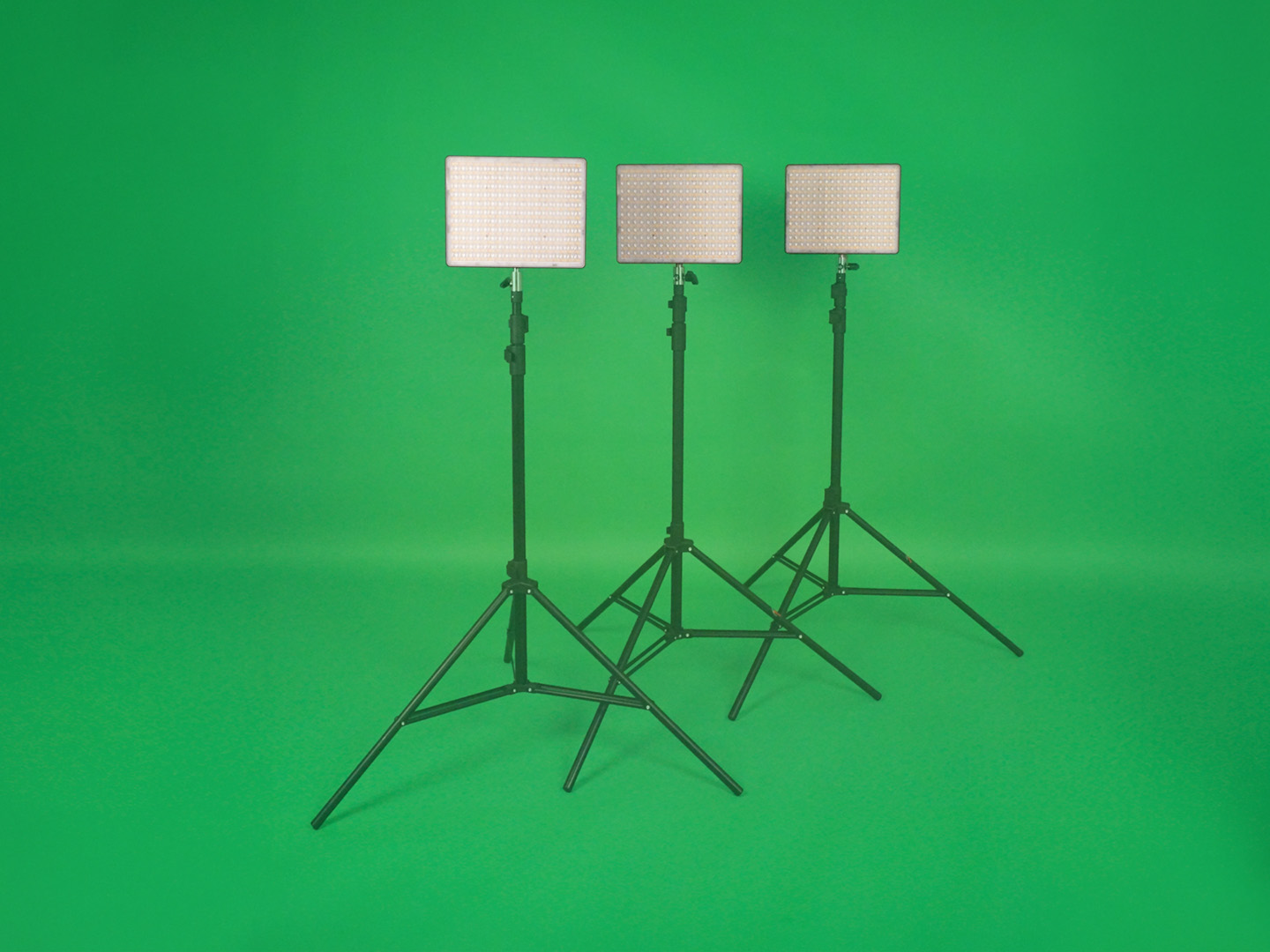 Amaran p60c 3-light kit