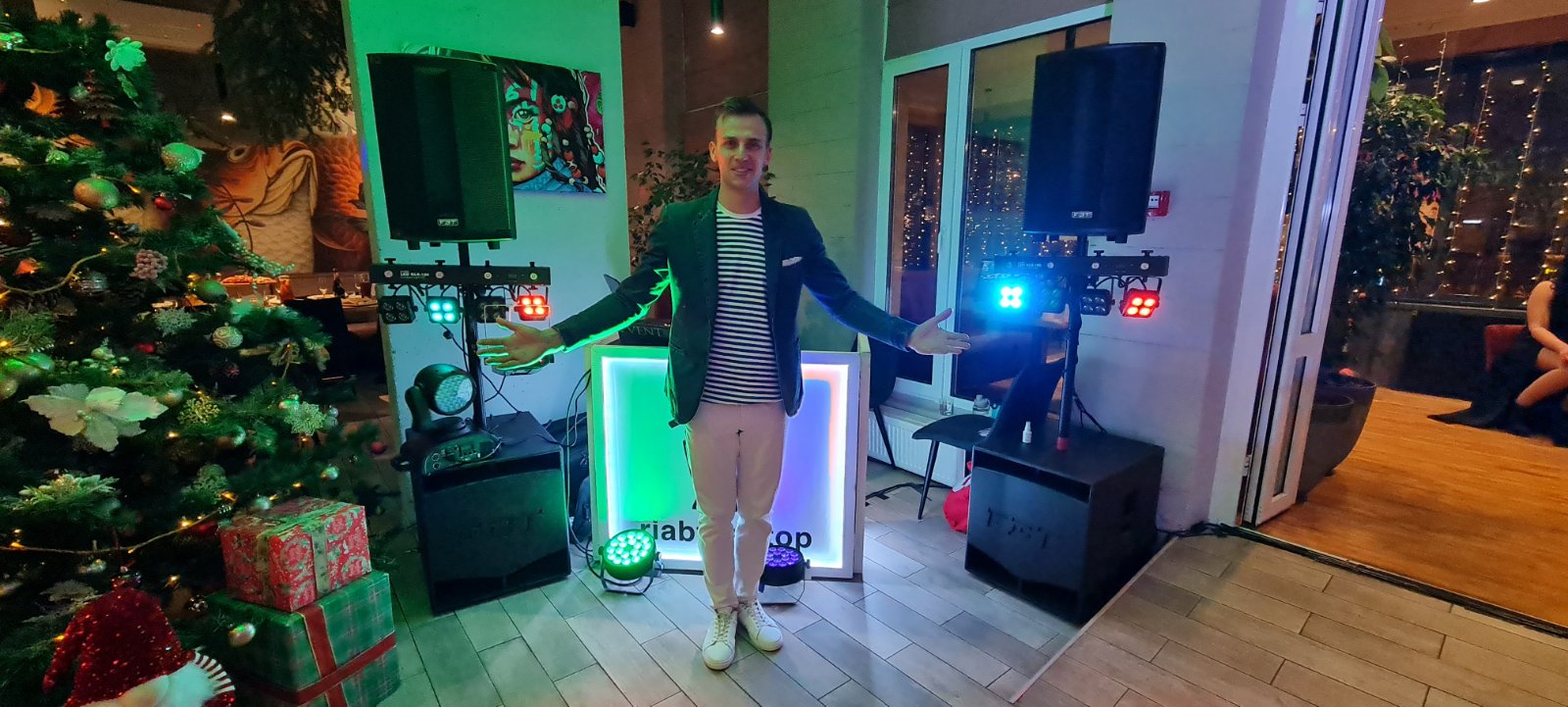 Dj & event equipment hire - sound, lights, karaoke (london/uk)