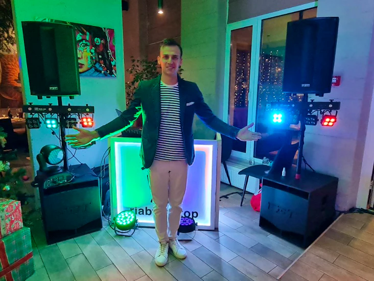 Dj & event equipment hire - sound, lights, karaoke (london/uk)