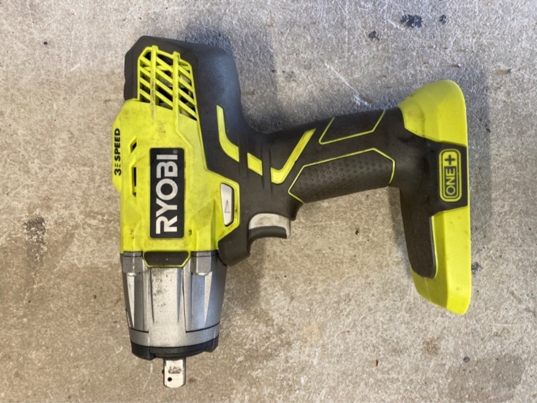 Ryobi muttertrekker
