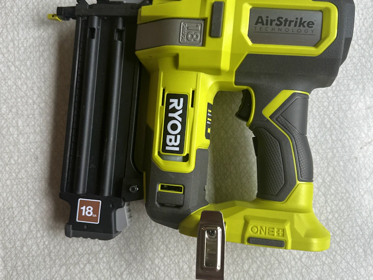 Ryobi batteridriven dyckertpistol