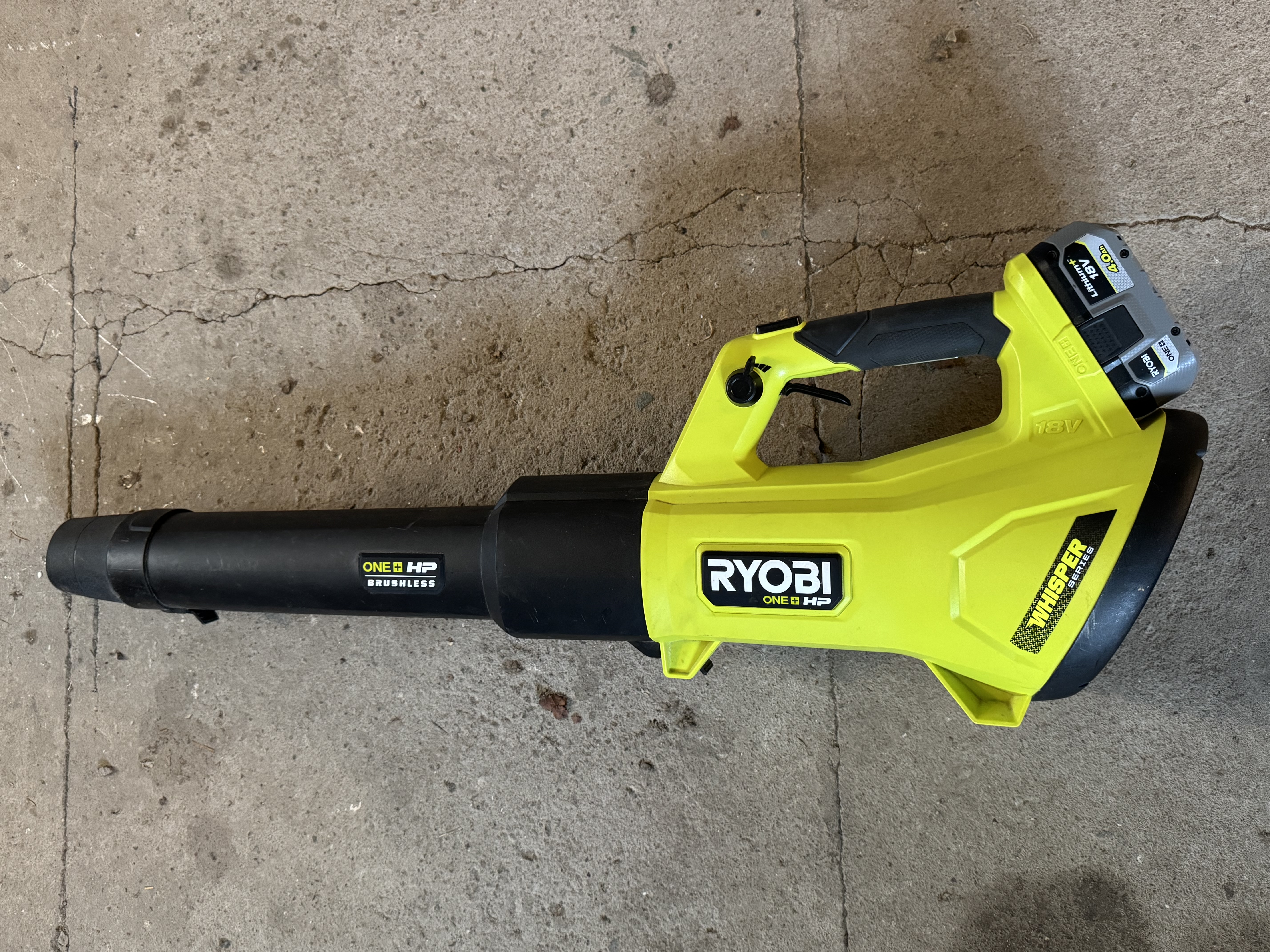 Lövblås ryobi one+ (4,0 ah batteri)