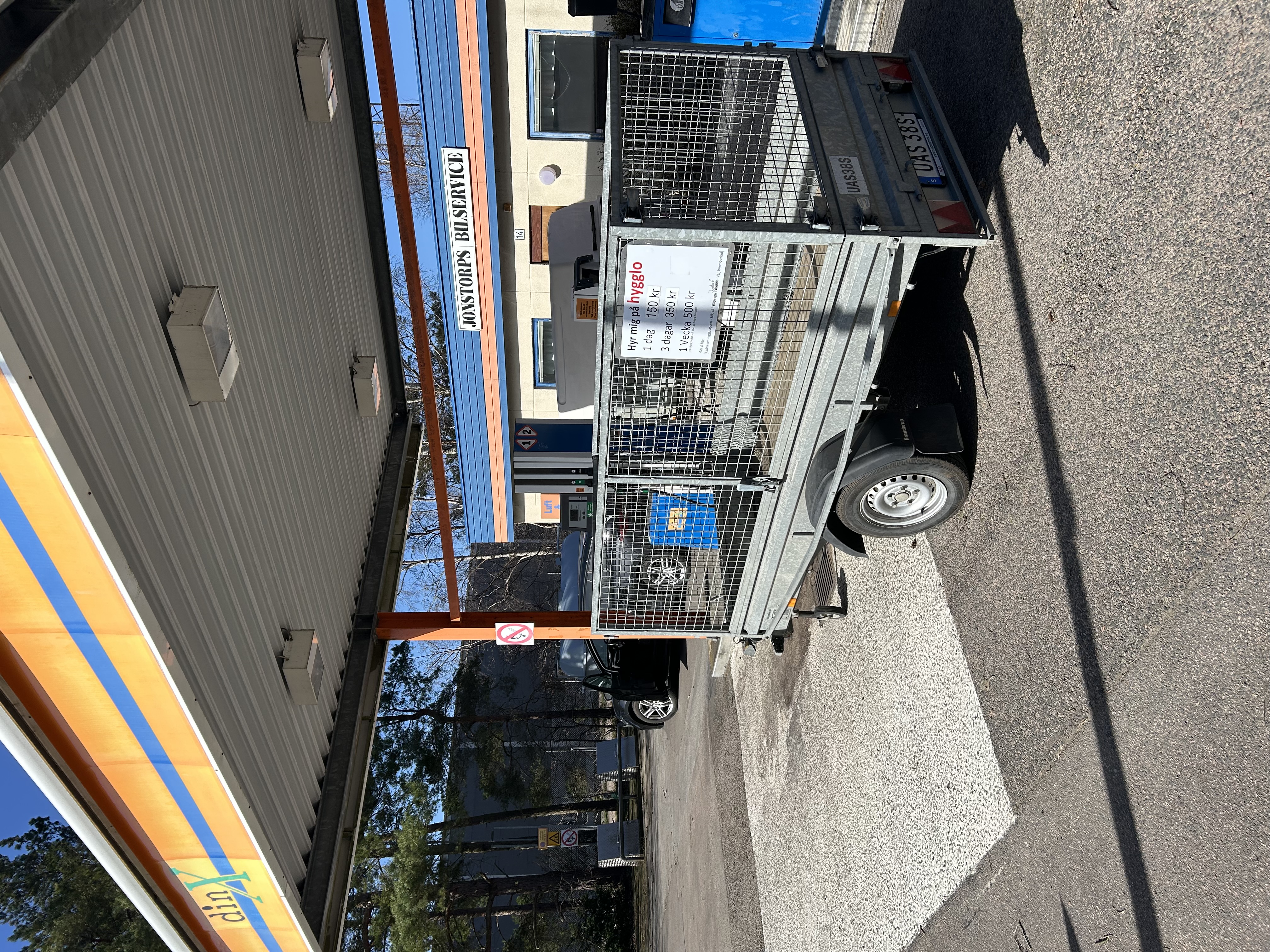 Släpvagn i jonstorp (din-x)