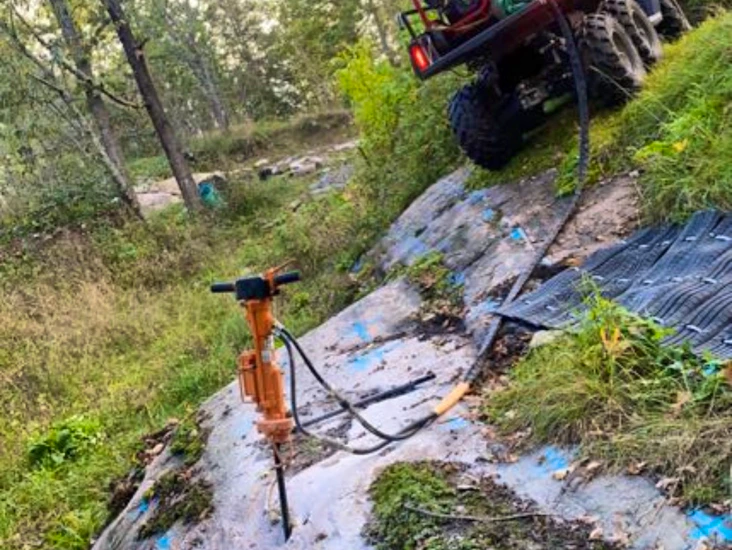 Bergborr hydraulisk borrmaskin