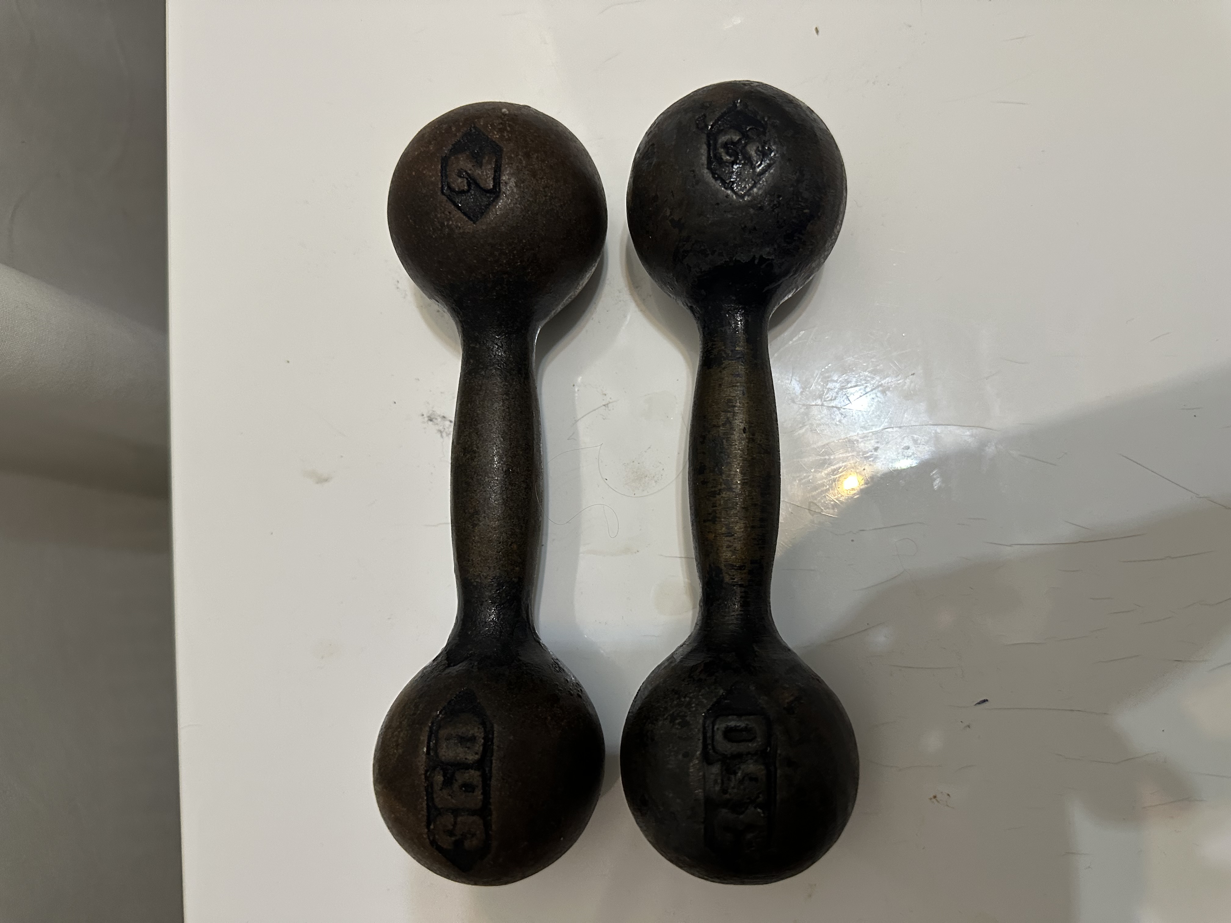 Käsipainot 2 x 2 kg