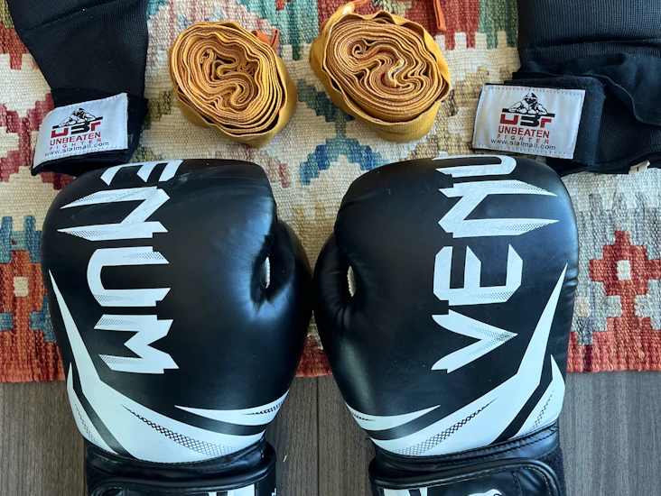 Boxing gloves w/ wraps