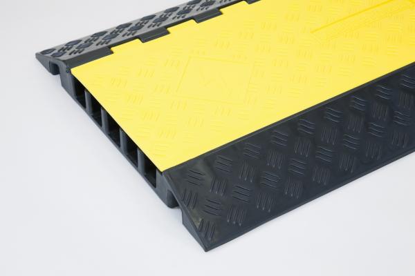 5 channel cable ramps