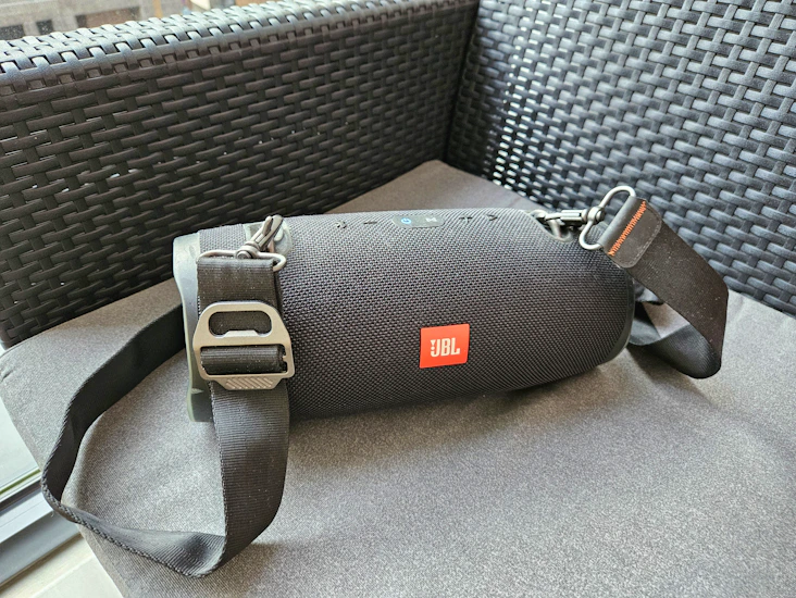 Kaiutin jbl xtreme 2