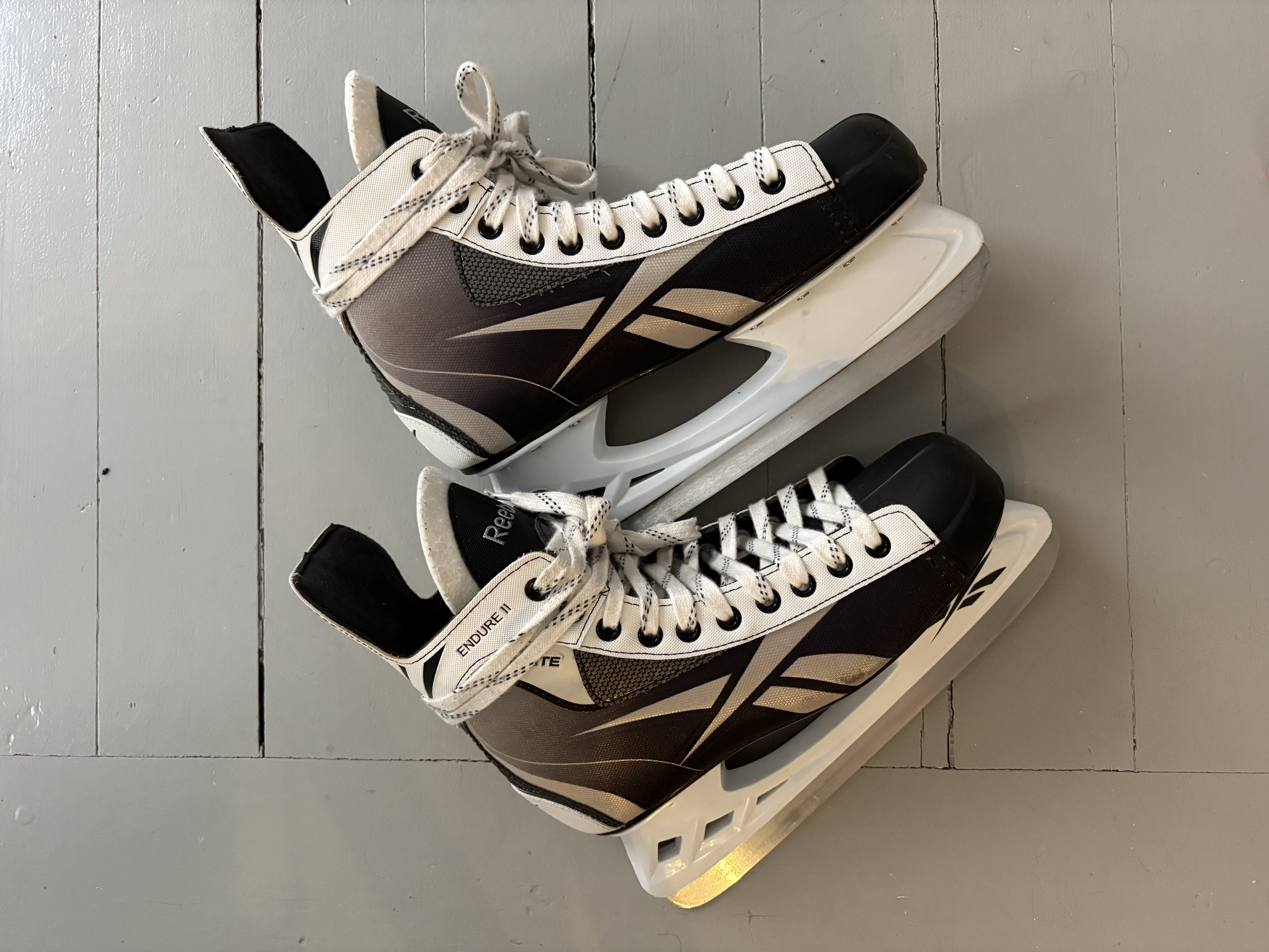 Reebok ice skates (eu 44)