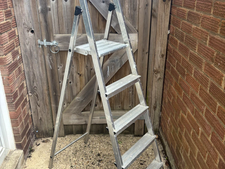 5-tier stepladder