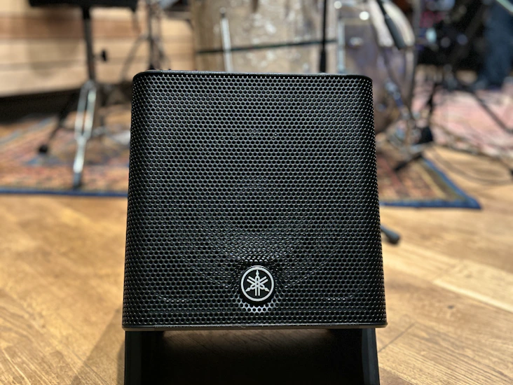 Portable pa system - yamaha stagepas 200