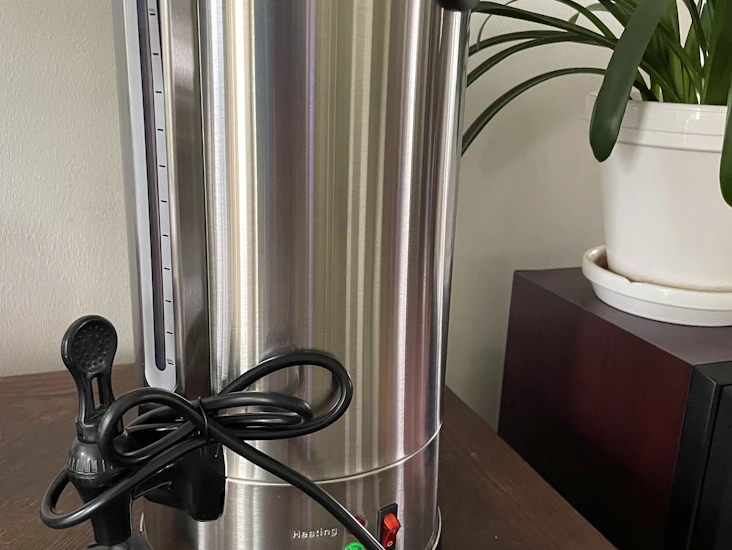 Kahvinkeitin/perkolaattori