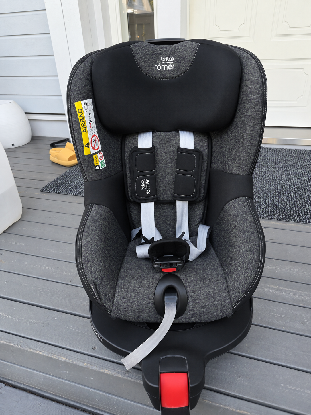 Britax römer dualfix m i-size – 360° kääntyvä turvaistuin