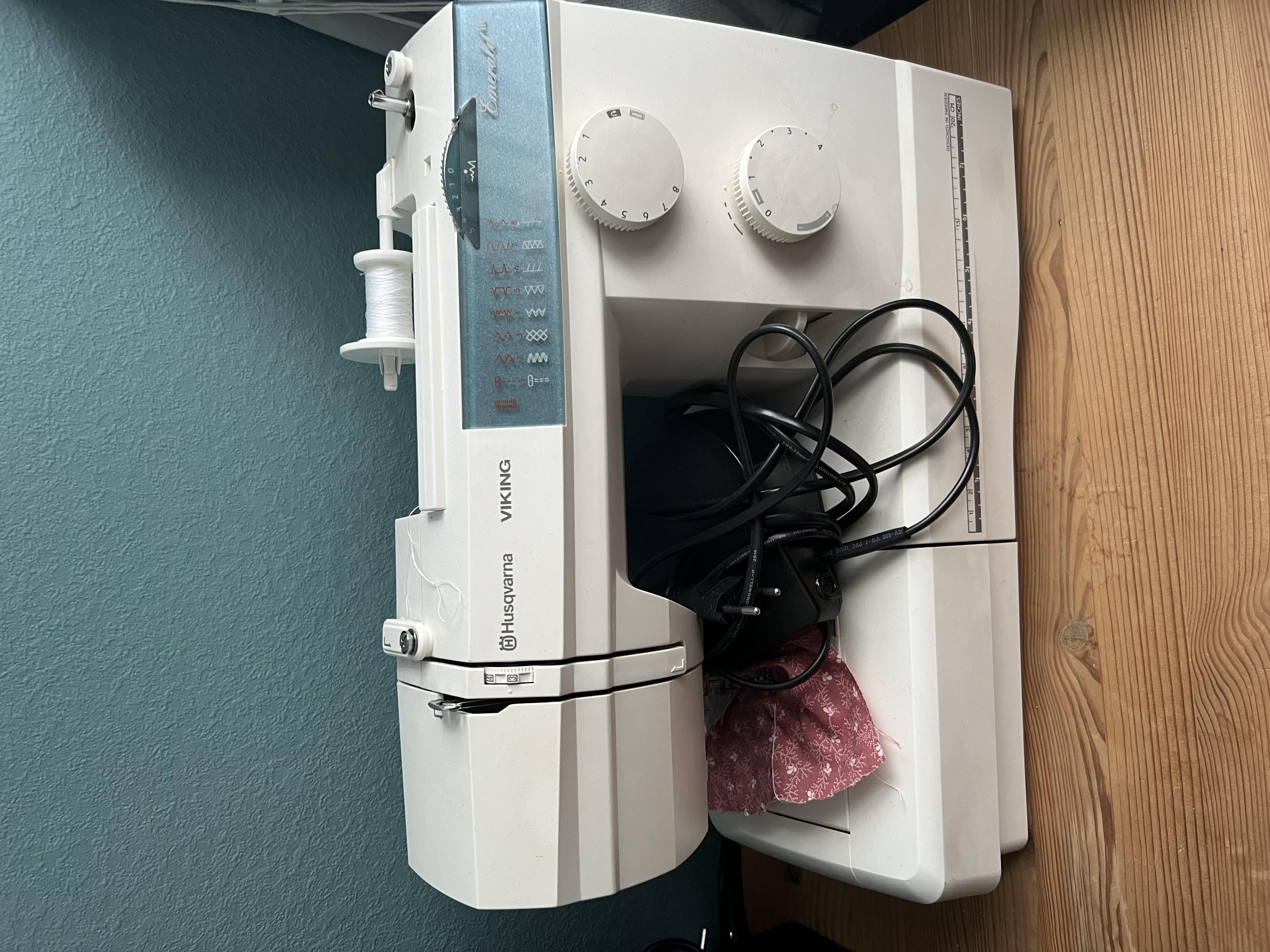 Symaskin – husqvarna viking emerald 116