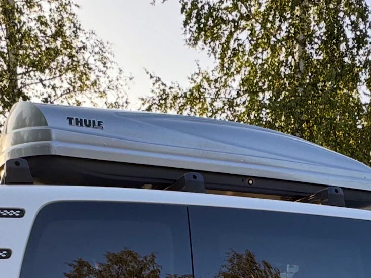 Thule atlantis 900 - isoin suksiboksi