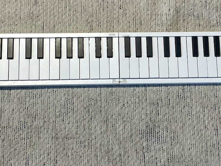 Carryon 88 key foldable pocket piano with midi