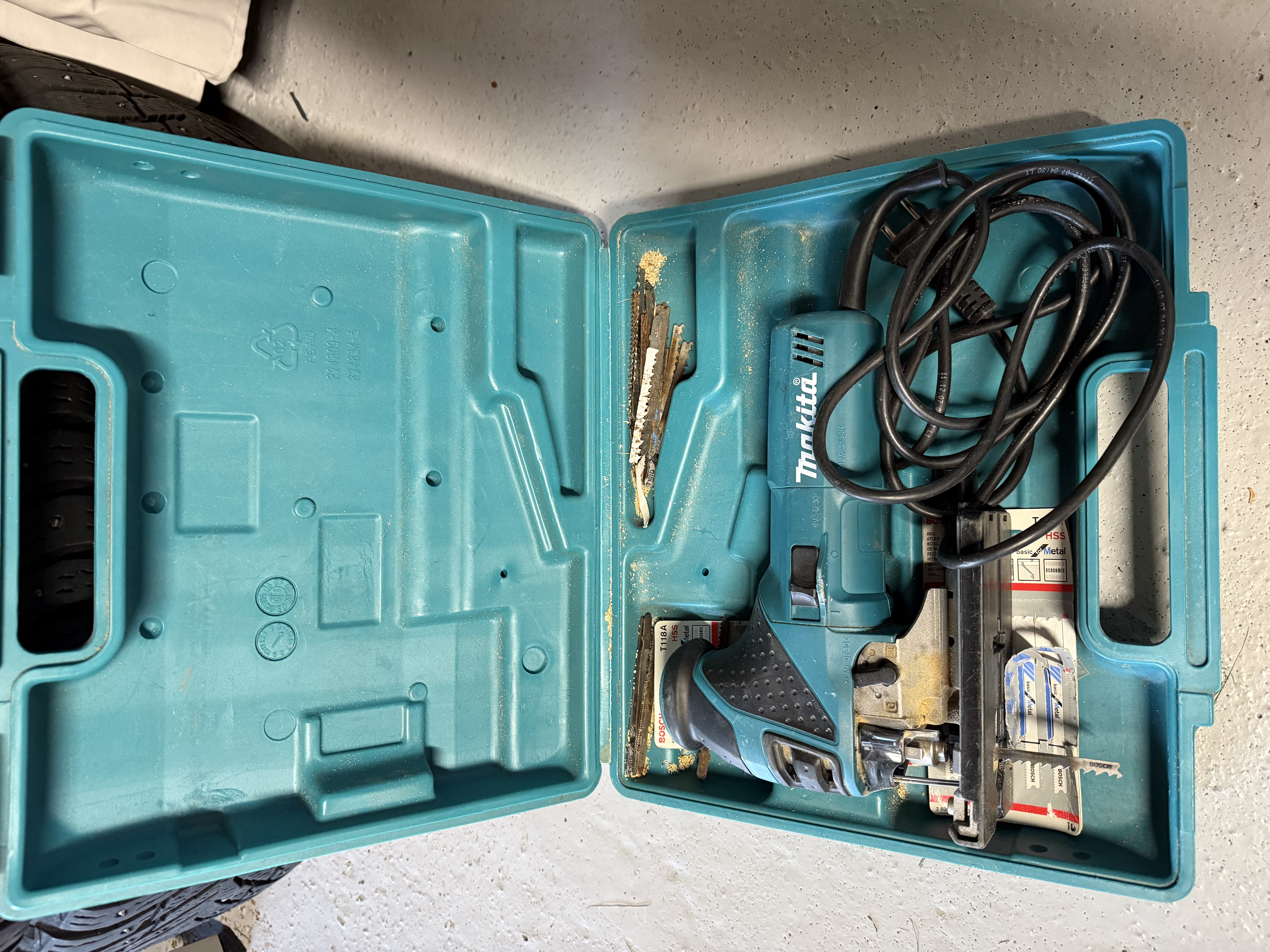Makita stikksag