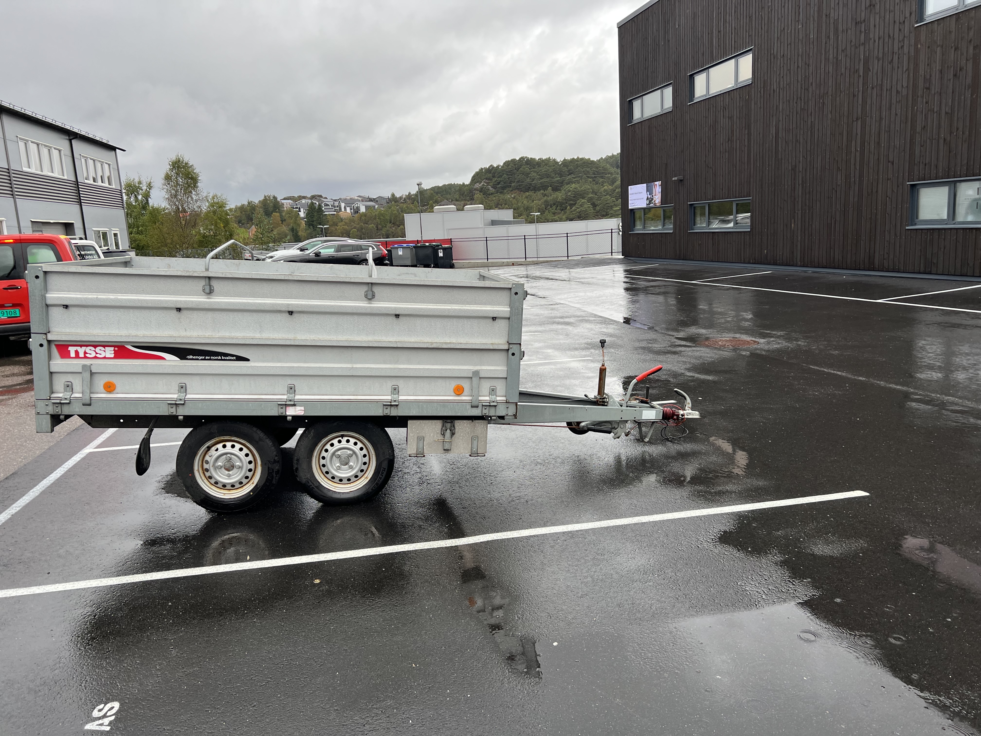 Tilhenger til utleie – tysse 1140 - last 1037 kg 