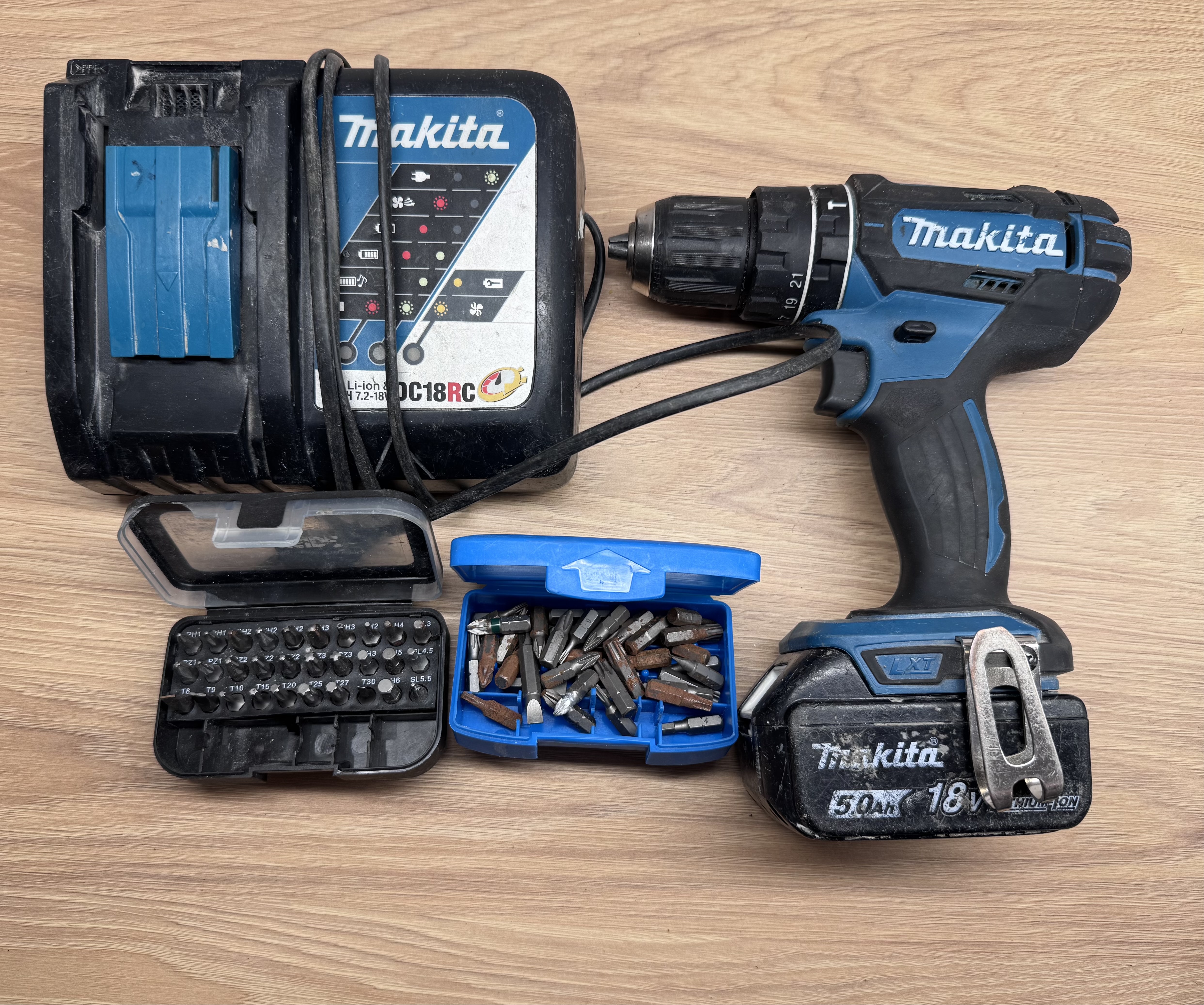  makita dhp482
